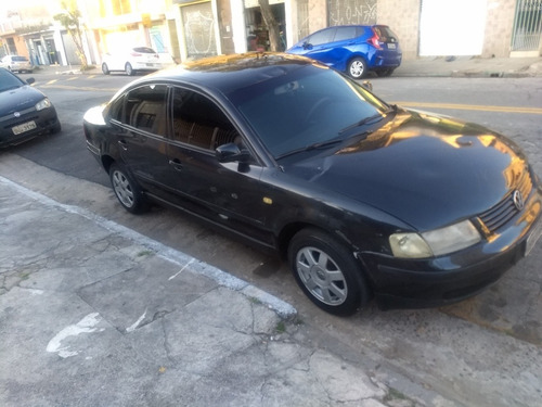 Volkswagen Passat 1.8 Aspirado