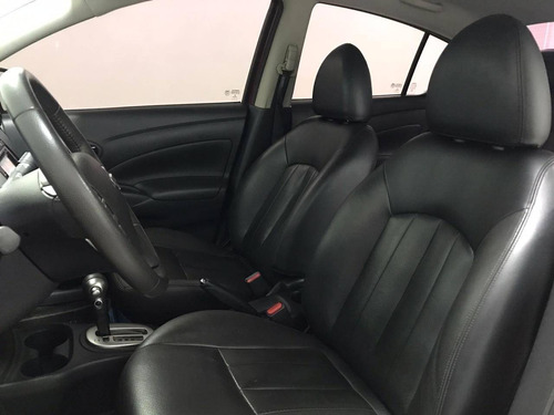 Nissan Versa 1.6 16v Flexstart Unique 4p Xtronic
