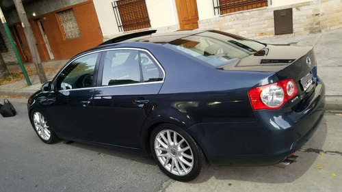 Volkswagen Vento 2.0t Elegance Inmaculado