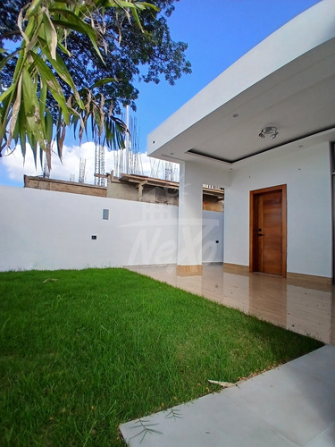 Vendemos Hermosa Casa Nueva En Santiago (hfc-227)