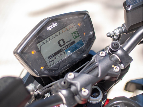 Imagen 14 de 25 de Aprilia Shiver 900cc 95cv Permuta Concesionario Oficial