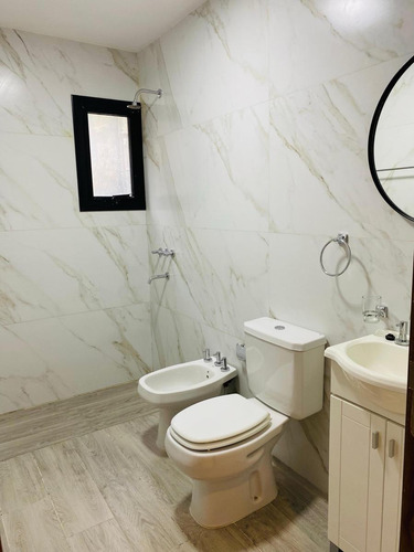 Departamento En Venta - 1 Dormitorio 2 Baños - Pinamar