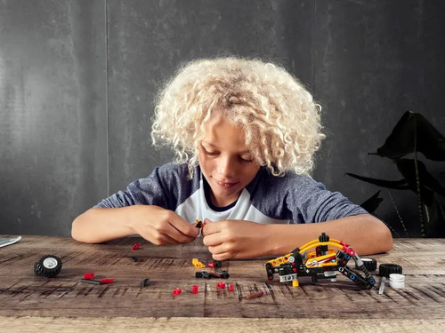 Kit De Construcción Lego Technic 2 En 1 Buggy 42101 +3