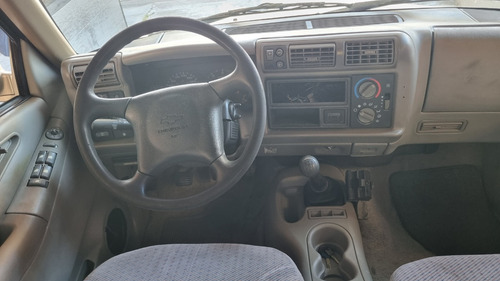 Chevrolet Blazer 4.3 V6 Dlx 5p