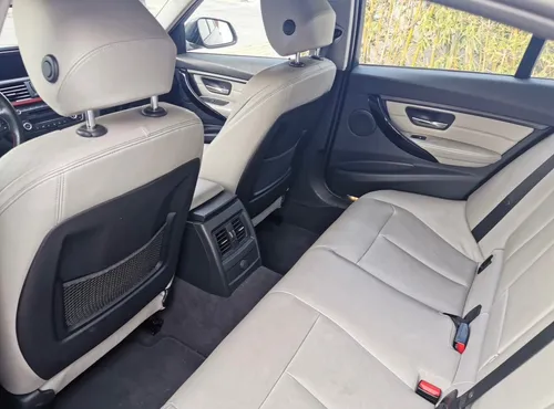 BMW Serie 3 2.0 328ia Sport Line aut