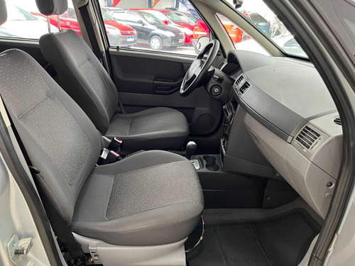 Chevrolet Meriva 1.8 Expression Flex Power Easytronic 5p