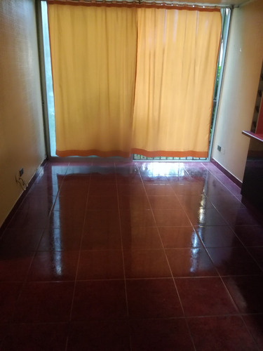 Venta Dpto Quinta Normal 3d/ 1b / Estacionamiento