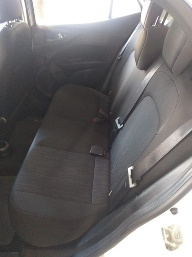 Imagem 10 de 13 de Fiat / Argo 1.0 Drive 2020