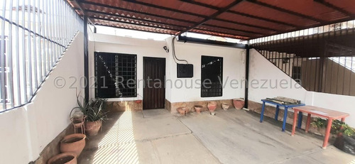 Imagen 18 de 30 de Casas En Venta Cabudare La Mora, Selena Pacheco Tlf. 04245197639. Codigo 22-15046 Lara, Venezuela