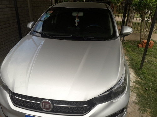 Imagen 3 de 16 de Fiat Cronos 2018 1.3 Gse Drive Pack Conectividad
