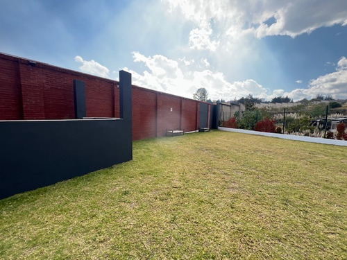 Vendo Departamento Nuevo Con Terraza Y 3 Estacionamientos En Punta Interlomas, Col. Interlomas, Huixquilucan, Edomex