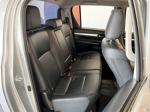 Toyota Hilux Pick-Up 2.8 Cd Srx 177cv 4x2 At
