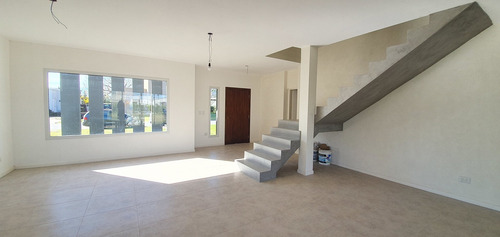 Imagen 3 de 30 de Casa En Venta Ubicado En San Gabriel, Villanueva, Tigre