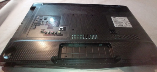 Imagen 8 de 9 de Smart Tv Wifi Samsung 28 Un28h4500 Nuevo Pantalla Partida