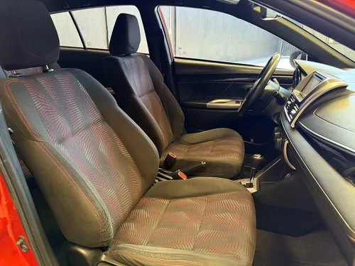Toyota Yaris 1.5 5p S At Cvt