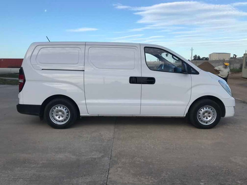 Hyundai H1 2018 2.4 Grand Starex Furgon 2.4 Dir 2abag Abs