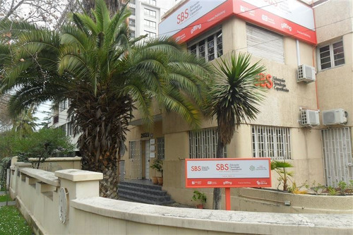 Imagen 2 de 18 de Local Comercial En Venta En Providencia