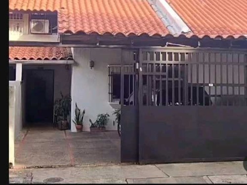 Casa En Venta En Valencia Naguanagua Em-7433365