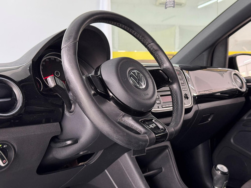 Volkswagen Up! 1.0 Run Total Flex 12V 5p