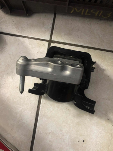 Soporte Motor Derecho Toyota Rav 4 13-18 A420239961 Ml413 (Usado)