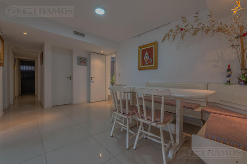 Lj Ramos | Vende | Casa En Campo Chico, Pilar | Luminosa Y Amplia C/ Pileta |