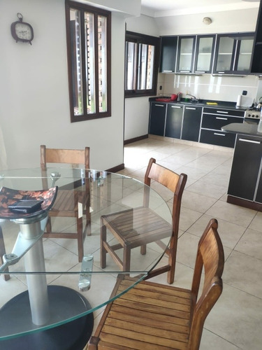 Imagen 12 de 29 de Casa En Alquiler Por Día Y Eventos 7 Ambientes Con Piscina