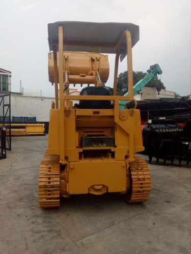 Traxcavo Marca Caterpillar Modelo 931 Cargador Sobre Orugas