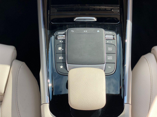 Imagem 15 de 15 de Mercedes-benz Glb 200 Advance