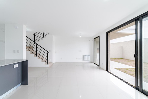Imagen 8 de 30 de Casa Premium Docta Financiación 138 M²