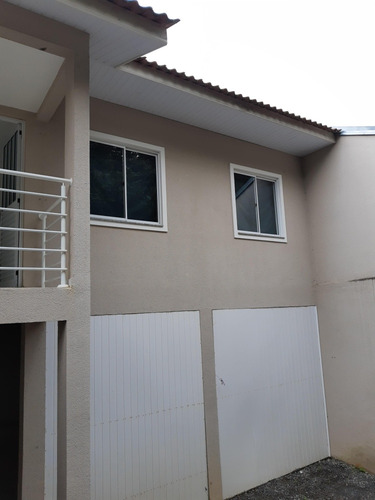 Casa De 3 Quartos Mais Subsolo