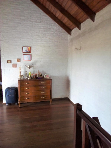 Imagen 6 de 12 de Casa En Venta En La Cross 2 Plantas 2700m2
