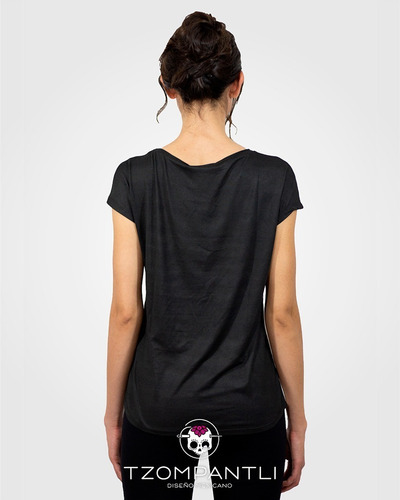 Blusa Básica Estampado Aves
