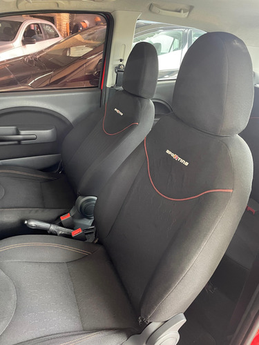 Fiat Uno 1.4 Sporting Flex 3p