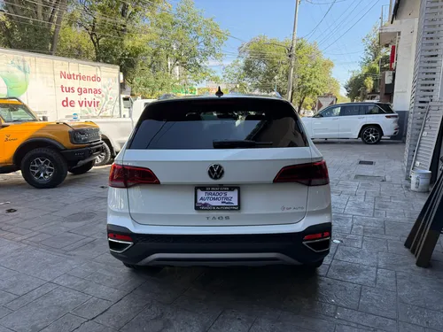 Volkswagen Taos 1.4 Tsi Highline At
