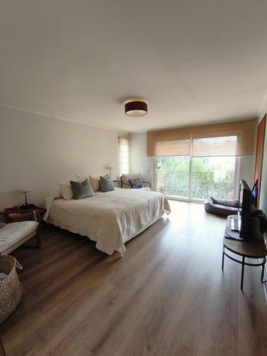 Hermosa Casa Con 6 Dormitorios