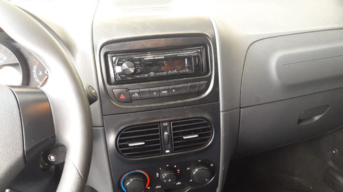 Fiat Strada 1.4 Hard Working Cab. Dupla Flex 3p