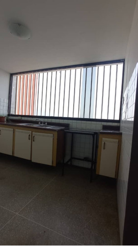 Rd  En Venta Apartamento En El Conjunto Resd. Parque Residencial San Cristóbal, Torre A, Piso 11;  