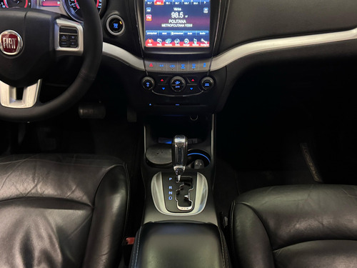 Fiat Freemont 2.4 PRECISION 16V GASOLINA 4P AUTOMÁTICO