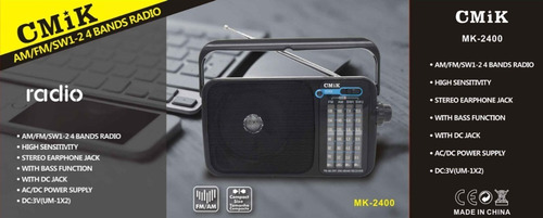 Nueva Radio Portátil Am Fm Pilas Y 220 Portable 220v Everest
