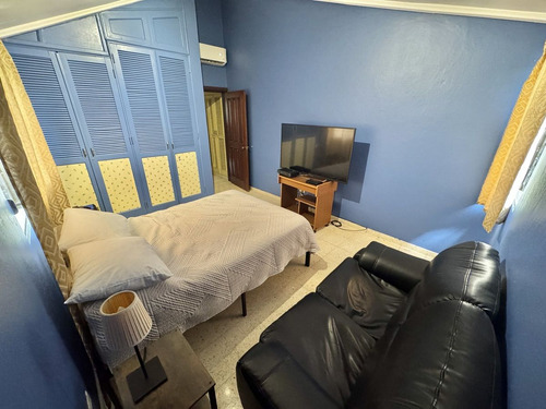 Apartamento Amueblado En Bella Vista Sur