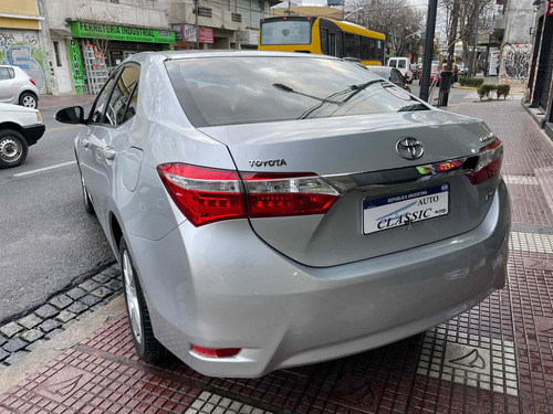 Imagen 16 de 25 de Toyota Corolla 1.8 Xei Manual Año 2016