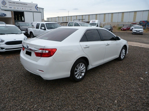 Toyota Camry Corolla At