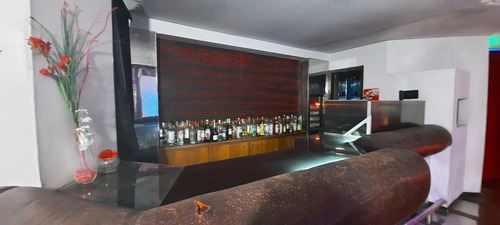 Imagen 28 de 30 de Venta Salon Fiestas Y Confit. Bailable Con Parque