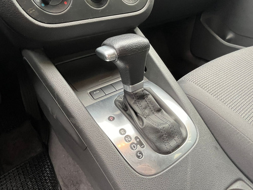 Volkswagen Vento Style 2.5 AUT
