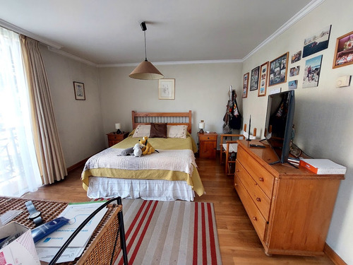 Excelente Casa En San Carlos De Apoquindo