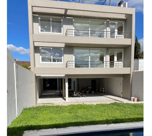 Imagen 10 de 13 de Venta Departamento 3 Ambientes - Doble Cochera - A Estrenar