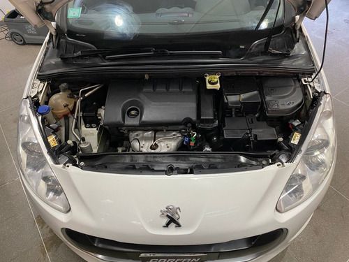 Imagen 16 de 17 de Peugeot 308 Allure 1.6 Nav