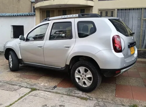Renault Duster DYNAMIQUE 4X2 1600CC MT AA