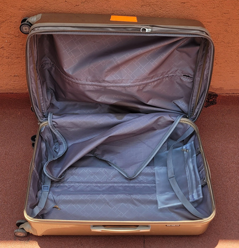 Maleta Grande Samsonite Plástico Semirigido Crema Lisa (Usado)