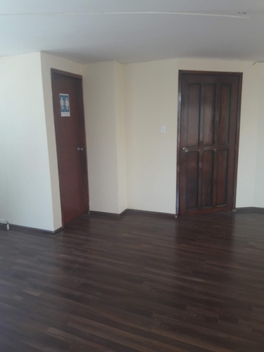 Imagen 4 de 13 de Oficinas 80m2. Sector Clinica Pasteur